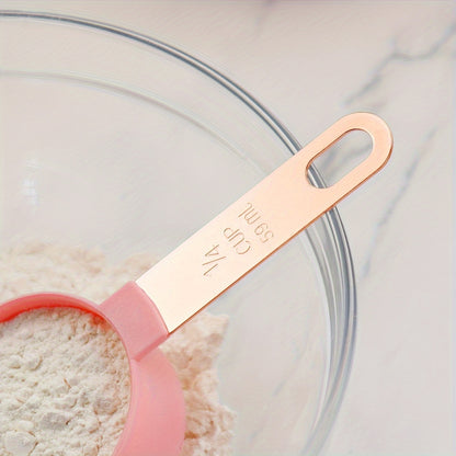 Conjunto de xícaras e colheres medidoras - 8 peças