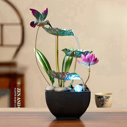 Fonte de água de mesa de 3 níveis com beija-flores e flores de lótus
